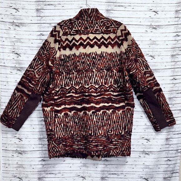 Free People Tribal Patterned Faux Fur Coat - Picture 2 of 13